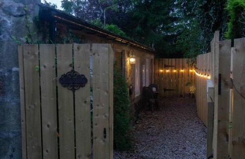 Pitcaple Apartment | The Potted Pineapple