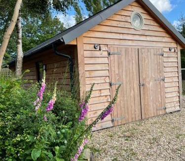 Carlyon Apartment | The Potting Shed