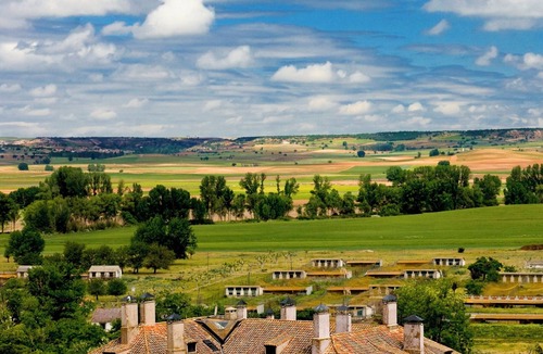 Gumiel de Mercado Hotel | THE PRADOREY INN