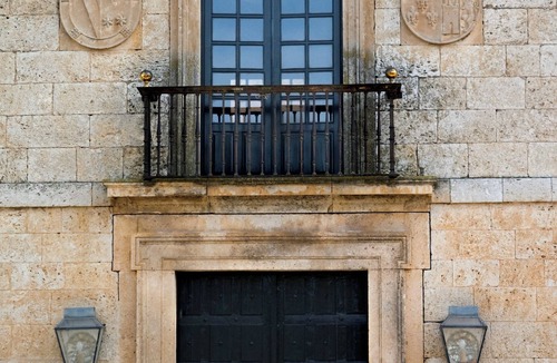 Gumiel de Mercado Hotel | THE PRADOREY INN