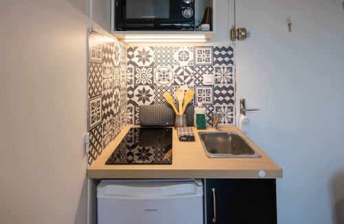 Evreux Apartment | The pragmatic 1-bed