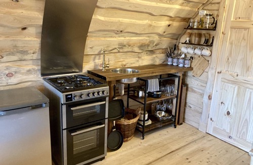 Bontnewydd Cabin | The Prancing Moose