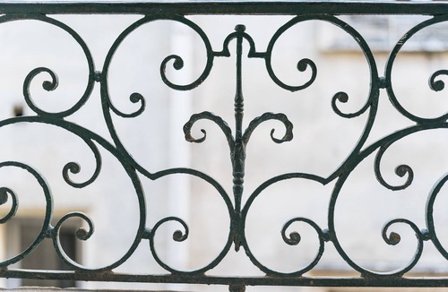 Ecusson Apartment | The prefecture, charming apartment with free parking