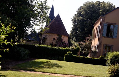 Le Plessis-Dorin House | THE PRESBYTERY