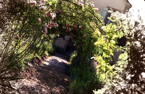 Le Plessis-Dorin House | THE PRESBYTERY