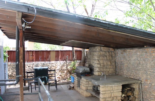 Laramie House | The President's House - Garden Apartment