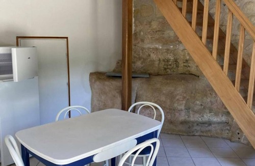 Saint-Epain Cottage | The Pressoir de Galisson: Rustic Gîte in Touraine with Garden and Wifi