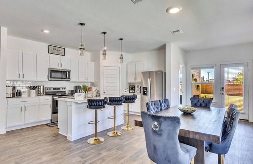 Hutto House | The Prestige Home at Concho