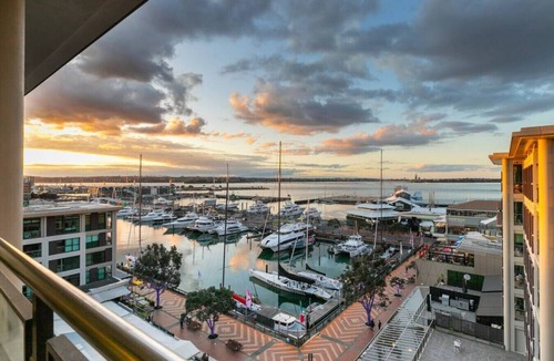 Auckland Central Business District Apartment | The Prestigious Penthouse