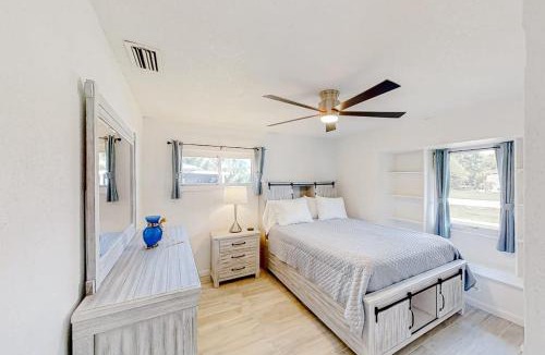 Port Charlotte House | The Pride of the Port
