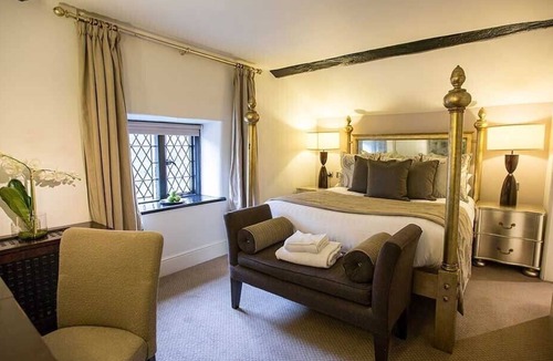 Castle Donington Hotel | The Priest House Hotel