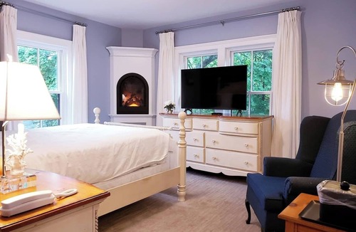 Bar Harbor Bed & Breakfast | The Primrose