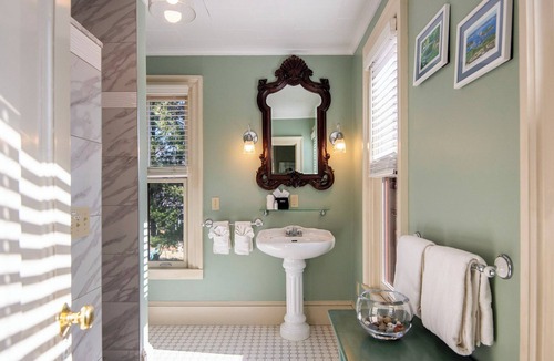 Bar Harbor Bed & Breakfast | The Primrose