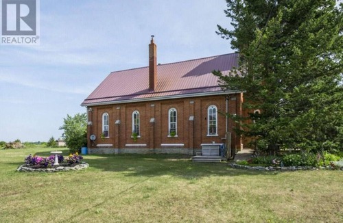 Rossmore House | The Prince Edward County Church