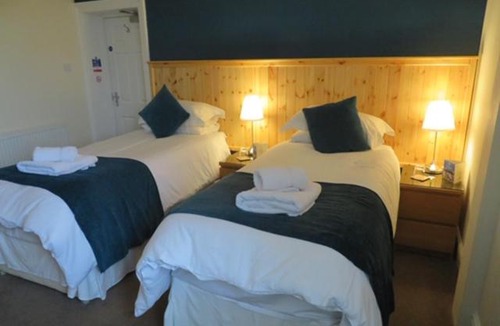 Ty Croes Bed & Breakfast | The Prince Llewelyn B&B