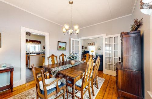 Greenville Junction House | The Pritham House