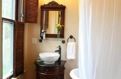 Wrentham Bed & Breakfast | The Proctor Mansion Inn