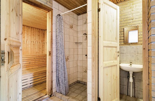 Bording House | The property is located in the 'Lake Highlands', west of the charming Silkeborg on a large secluded