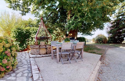 Sainte-Foy-de-Longas House | The Puisatier's house at Domaine des Fargues *
