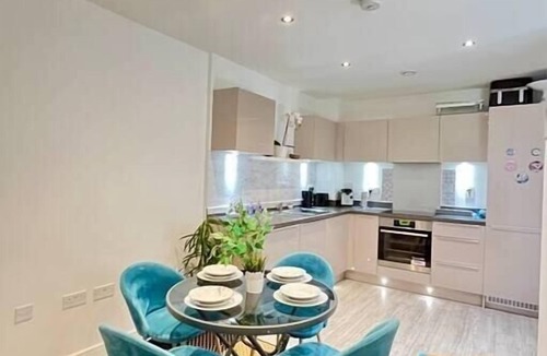 William Morris Apartment | The Pulse