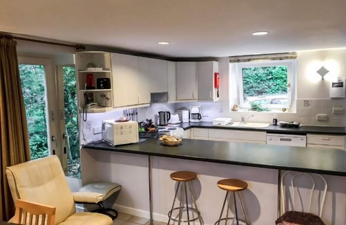 St Brides House | The Pump by Interhome