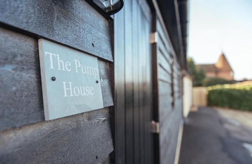 Hernhill House | The Pump House