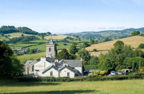 Crosthwaite Hotel | The Punch Bowl Inn