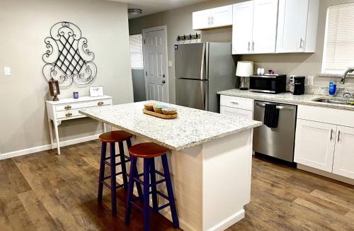 Stephenville House | The Purple House - Cozy Near TSU