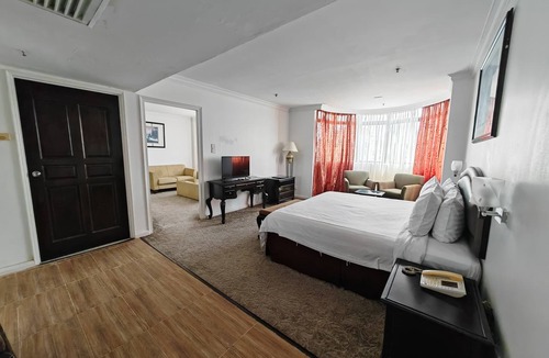 Kampung Guar Syed Alwi Hotel | The Putra Regency Hotel