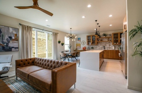 Bear Canyon Estates House | The Q by Velo - Stylish Mid-Century Modern Home