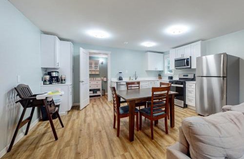 Retsil House | The Quacker Jack