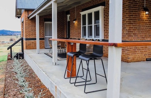 Central Mudgee House | The Queen 👸