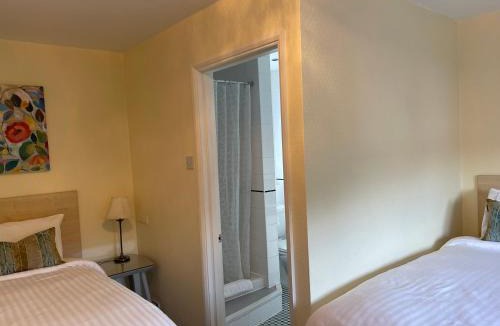 Olney House | The Queen Hotel