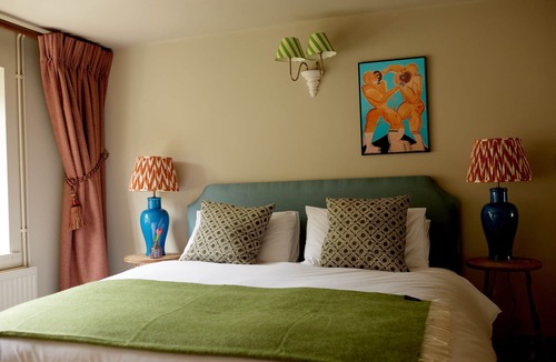 Broad Chalke Hotel | The Queen's Head