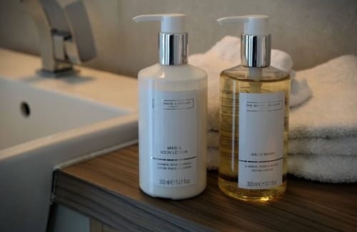 Telford Hotel | The Queens at Horton