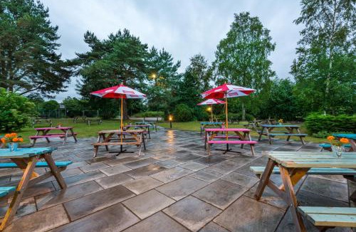 Warwick-on-Eden Hotel | The Queens