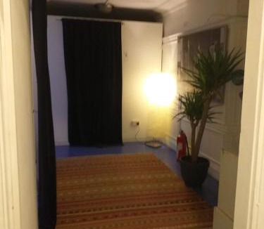 White City Hostel | The Queens Hostel