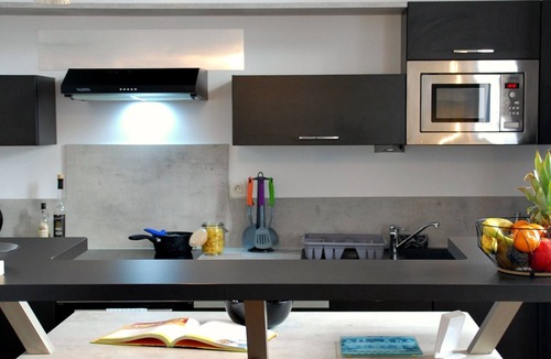 Angouleme Apartment | The quiet and spacious heart of Angoulême