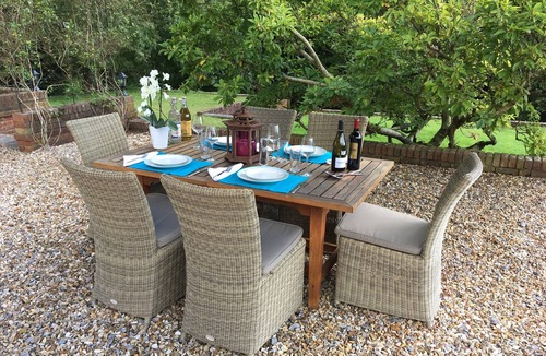 Lytchett Matravers Cottage | The Quintessential Dorset Cottage