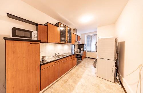 Schaffhausen Apartment | The R Apartment Hurbig - Old Town