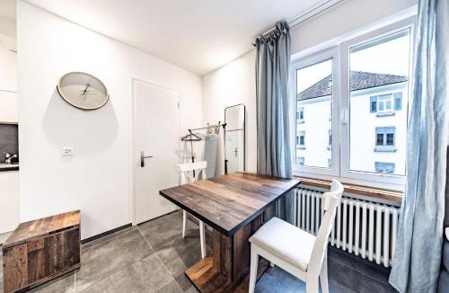 Schaffhausen Apartment | The R Apartment Weinsteig, comfort and serenity