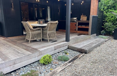 Cambridge House | The Rabbits Burrow Hideaway