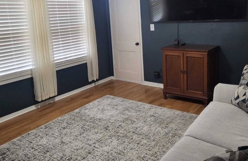 San Saba Apartment | The Ragsdale 202 "The Suite" at San Saba