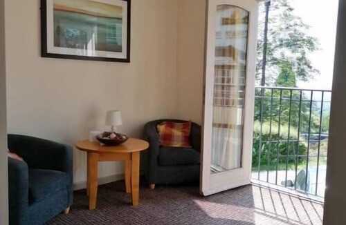 Malvern Bed & Breakfast | The Railway Inn