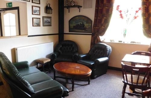 Forden Hotel | The Railway Inn