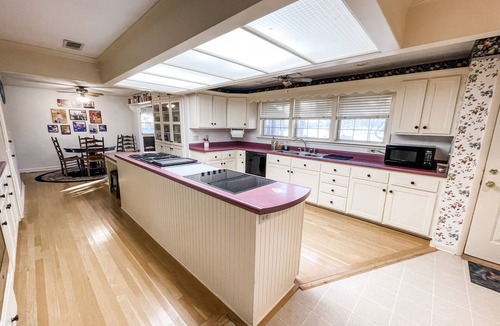 Flippin House | The Ranch House