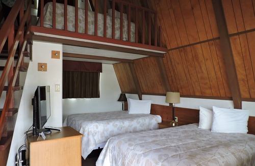 Rice Hill Hotel | The Ranch Motel