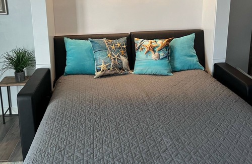 Rancho Cordova Apartment | The Ranch Studio w/Pool View