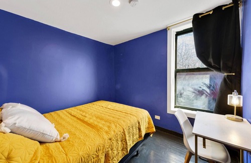 Fox Lake Hostel | The Randolph Hotel Room 204