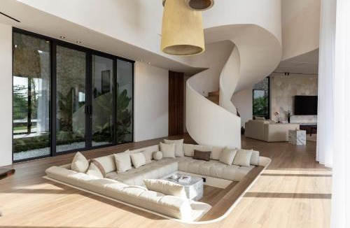 Uluwatu Villa | The Rang Uluwatu - Ocean & volcano views